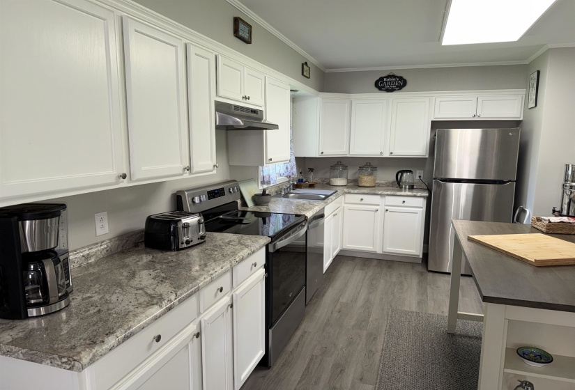 295 CENTRAL AVE, Savannah, Tennessee 38372, 3 Bedroom Bedrooms, 7 Room Rooms,2 BathroomBathrooms,Residential,For Sale,CENTRAL,0,10228895