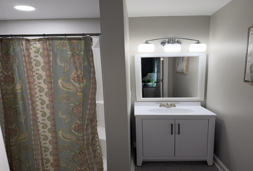 295 CENTRAL AVE, Savannah, Tennessee 38372, 3 Bedroom Bedrooms, 7 Room Rooms,2 BathroomBathrooms,Residential,For Sale,CENTRAL,0,10228895