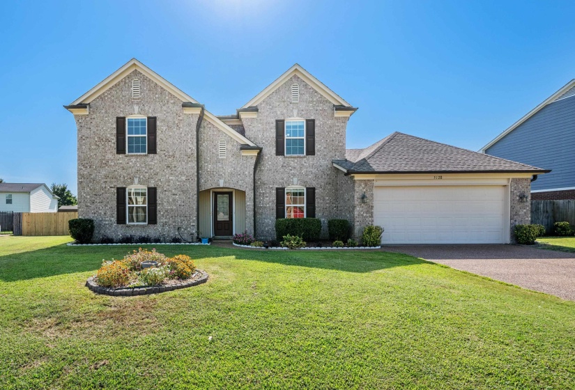5128 FLUSS CV, Bartlett, Tennessee 38135, 4 Bedroom Bedrooms, 8 Room Rooms,2.1 BathroomBathrooms,Residential,For Sale,FLUSS,0,10228899