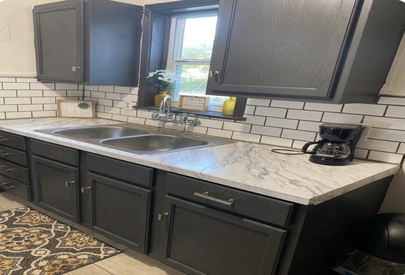 705 & 707 SEMMES ST, Memphis, Tennessee 38111, 3 Bedroom Bedrooms, 8 Room Rooms,2 BathroomBathrooms,Residential,For Sale,SEMMES,0,10228841