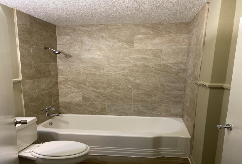 705 & 707 SEMMES ST, Memphis, Tennessee 38111, 3 Bedroom Bedrooms, 8 Room Rooms,2 BathroomBathrooms,Residential,For Sale,SEMMES,0,10228841