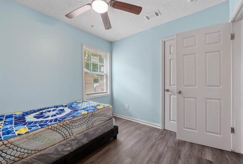 4053 HALIBURTON ST, Memphis, Tennessee 38128, 3 Bedroom Bedrooms, 6 Room Rooms,1.1 BathroomBathrooms,Residential,For Sale,HALIBURTON,0,10228844