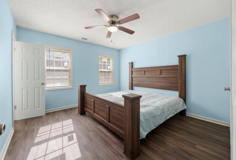 4053 HALIBURTON ST, Memphis, Tennessee 38128, 3 Bedroom Bedrooms, 6 Room Rooms,1.1 BathroomBathrooms,Residential,For Sale,HALIBURTON,0,10228844