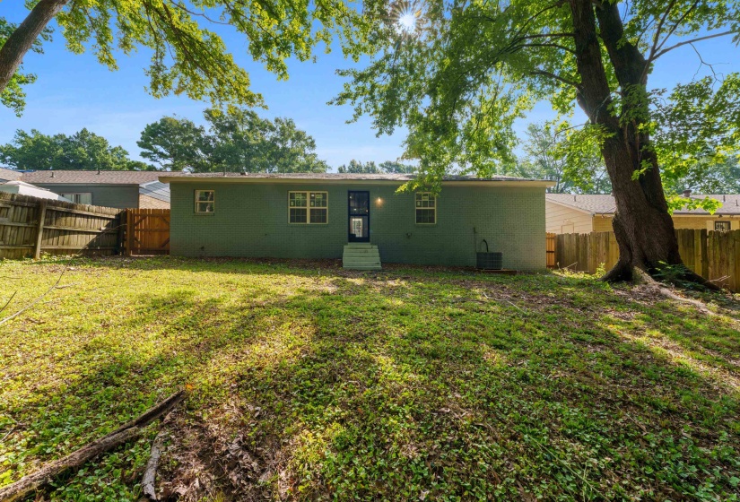 4053 HALIBURTON ST, Memphis, Tennessee 38128, 3 Bedroom Bedrooms, 6 Room Rooms,1.1 BathroomBathrooms,Residential,For Sale,HALIBURTON,0,10228844