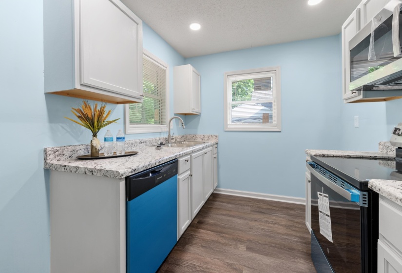 4053 HALIBURTON ST, Memphis, Tennessee 38128, 3 Bedroom Bedrooms, 6 Room Rooms,1.1 BathroomBathrooms,Residential,For Sale,HALIBURTON,0,10228844
