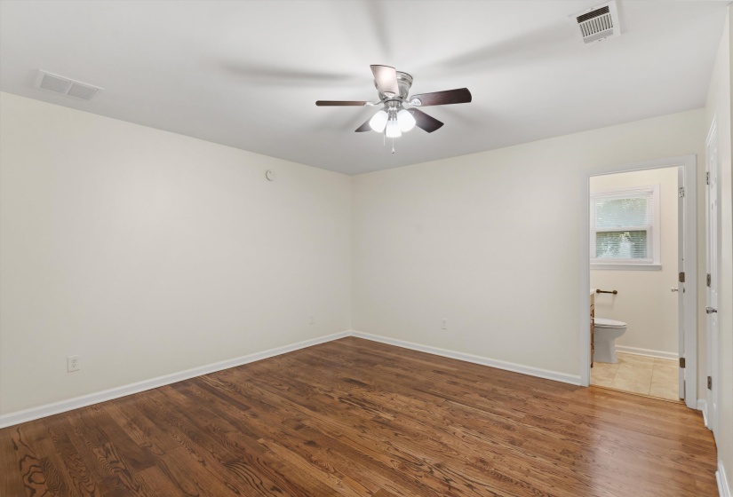 1305 GHERALD ST, Memphis, Tennessee 38108, 4 Bedroom Bedrooms, 7 Room Rooms,3.1 BathroomBathrooms,Residential,For Sale,GHERALD,0,10228845