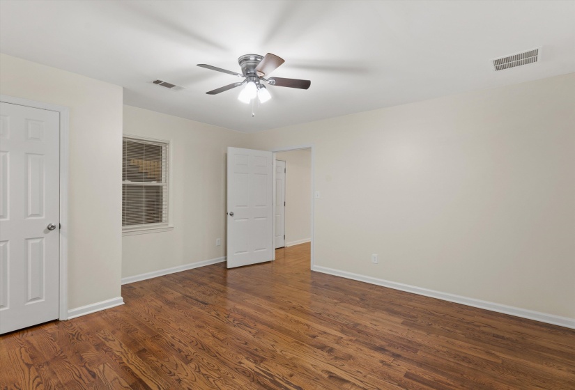1305 GHERALD ST, Memphis, Tennessee 38108, 4 Bedroom Bedrooms, 7 Room Rooms,3.1 BathroomBathrooms,Residential,For Sale,GHERALD,0,10228845