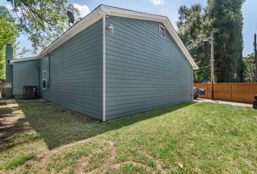 1305 GHERALD ST, Memphis, Tennessee 38108, 4 Bedroom Bedrooms, 7 Room Rooms,3.1 BathroomBathrooms,Residential,For Sale,GHERALD,0,10228845