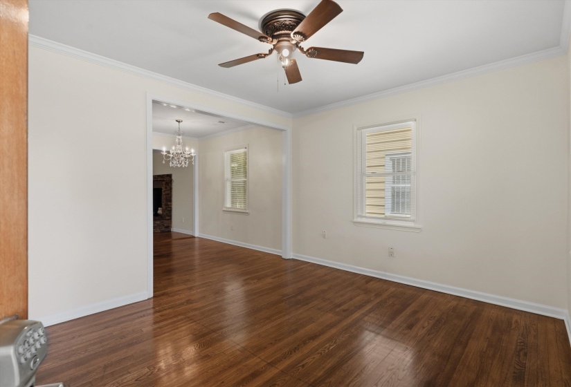 1305 GHERALD ST, Memphis, Tennessee 38108, 4 Bedroom Bedrooms, 7 Room Rooms,3.1 BathroomBathrooms,Residential,For Sale,GHERALD,0,10228845