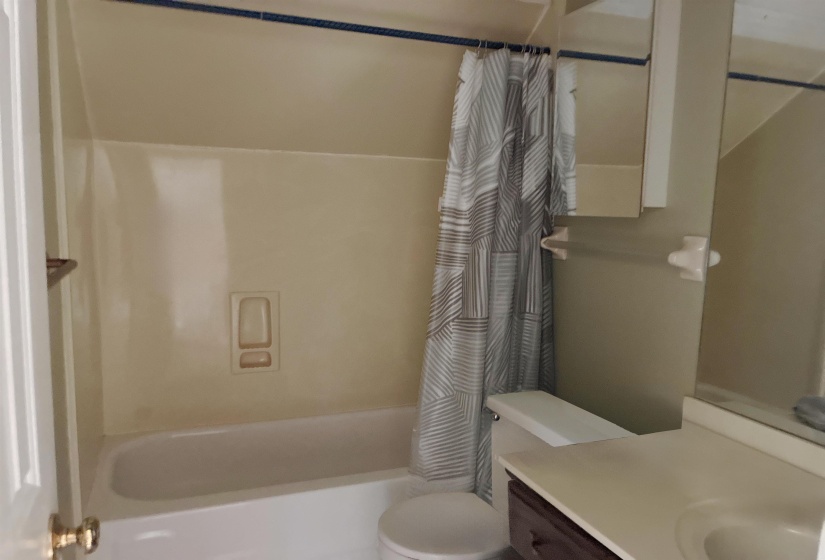 8534 SHADY TRAIL CV, Memphis, Tennessee 38018, 5 Bedroom Bedrooms, 9 Room Rooms,3 BathroomBathrooms,Residential,For Sale,SHADY TRAIL,0,10228846