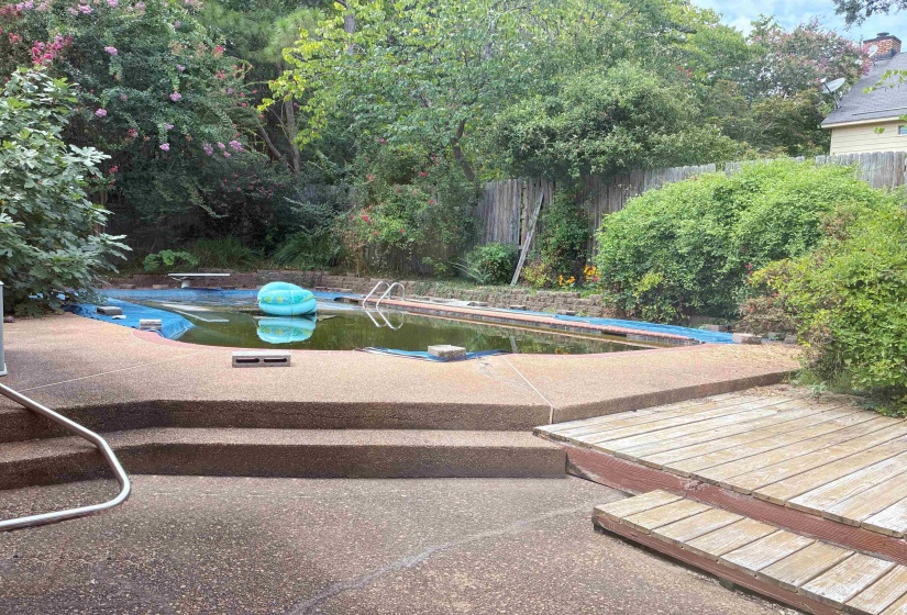 8534 SHADY TRAIL CV, Memphis, Tennessee 38018, 5 Bedroom Bedrooms, 9 Room Rooms,3 BathroomBathrooms,Residential,For Sale,SHADY TRAIL,0,10228846