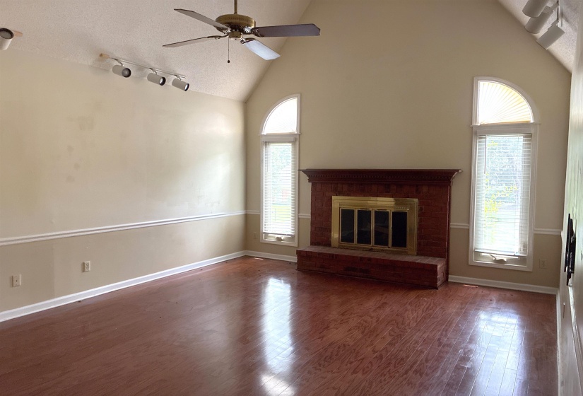 8534 SHADY TRAIL CV, Memphis, Tennessee 38018, 5 Bedroom Bedrooms, 9 Room Rooms,3 BathroomBathrooms,Residential,For Sale,SHADY TRAIL,0,10228846