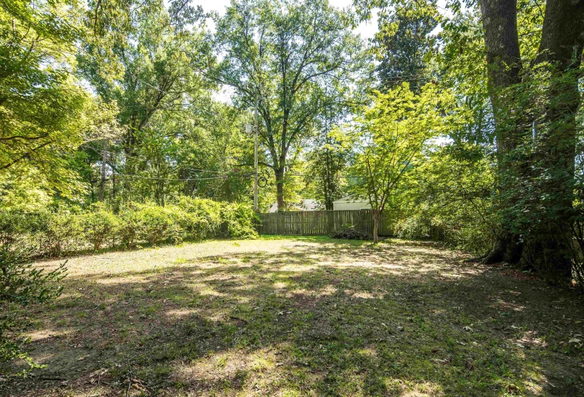424 ALEXANDER ST, Memphis, Tennessee 38111, 2 Bedroom Bedrooms, 6 Room Rooms,1 BathroomBathrooms,Residential,For Sale,ALEXANDER,0,10228847