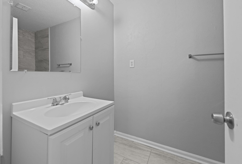 2067 COLLIER DR, Memphis, Tennessee 38127, 3 Bedroom Bedrooms, 7 Room Rooms,2 BathroomBathrooms,Residential,For Sale,COLLIER,0,10228853