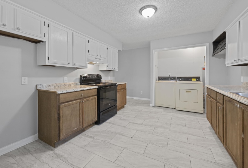 2067 COLLIER DR, Memphis, Tennessee 38127, 3 Bedroom Bedrooms, 7 Room Rooms,2 BathroomBathrooms,Residential,For Sale,COLLIER,0,10228853