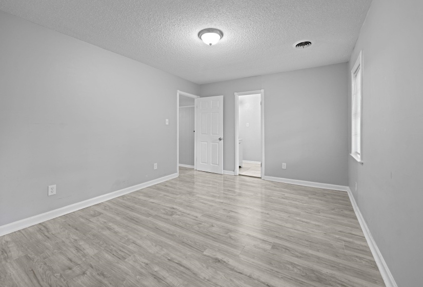 2067 COLLIER DR, Memphis, Tennessee 38127, 3 Bedroom Bedrooms, 7 Room Rooms,2 BathroomBathrooms,Residential,For Sale,COLLIER,0,10228853