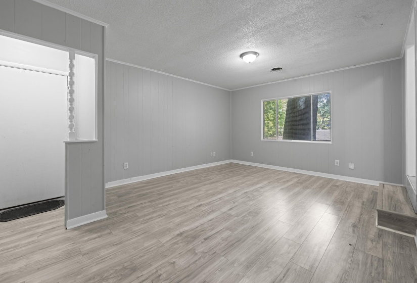 2067 COLLIER DR, Memphis, Tennessee 38127, 3 Bedroom Bedrooms, 7 Room Rooms,2 BathroomBathrooms,Residential,For Sale,COLLIER,0,10228853