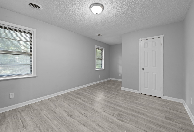 2067 COLLIER DR, Memphis, Tennessee 38127, 3 Bedroom Bedrooms, 7 Room Rooms,2 BathroomBathrooms,Residential,For Sale,COLLIER,0,10228853