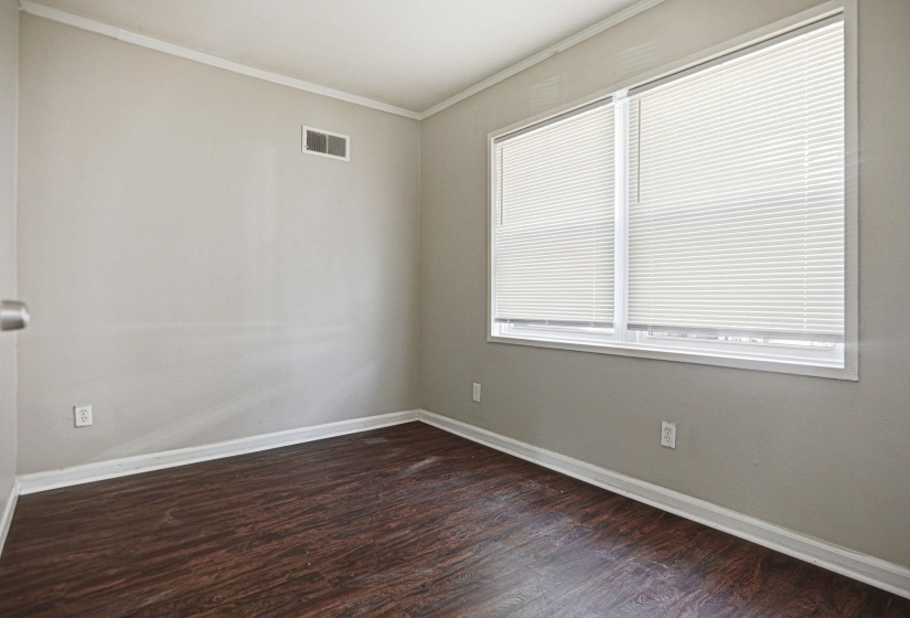 4111 BARRON AVE, Memphis, Tennessee 38111, 3 Bedroom Bedrooms, 6 Room Rooms,1.1 BathroomBathrooms,Residential,For Sale,BARRON,0,10228854