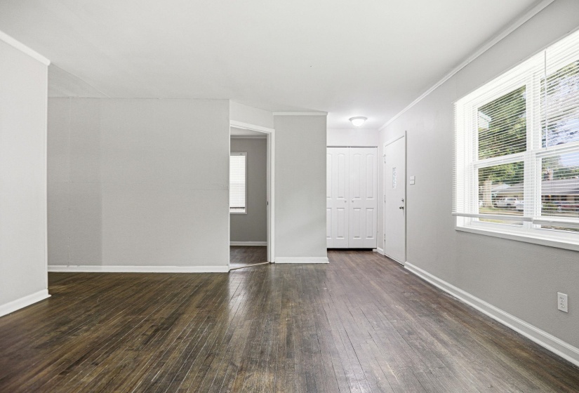 4111 BARRON AVE, Memphis, Tennessee 38111, 3 Bedroom Bedrooms, 6 Room Rooms,1.1 BathroomBathrooms,Residential,For Sale,BARRON,0,10228854