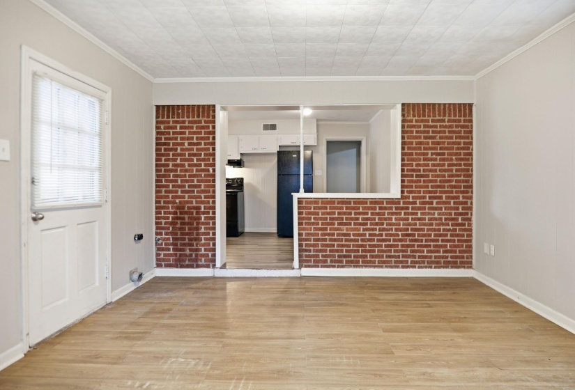 4111 BARRON AVE, Memphis, Tennessee 38111, 3 Bedroom Bedrooms, 6 Room Rooms,1.1 BathroomBathrooms,Residential,For Sale,BARRON,0,10228854