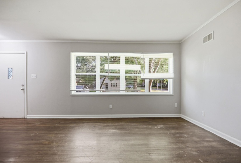 4111 BARRON AVE, Memphis, Tennessee 38111, 3 Bedroom Bedrooms, 6 Room Rooms,1.1 BathroomBathrooms,Residential,For Sale,BARRON,0,10228854