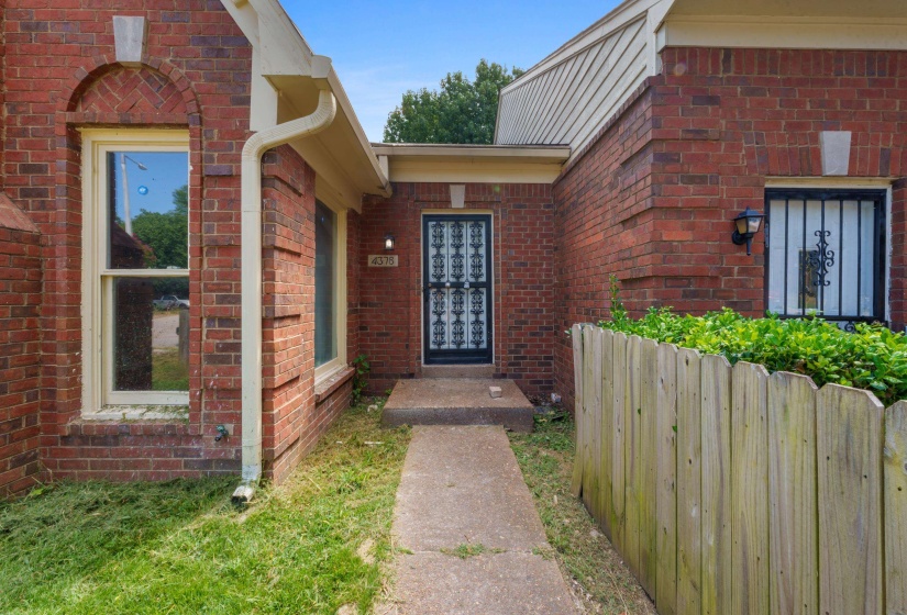 4378 SUNNY MORNING CV, Memphis, Tennessee 38141, 2 Bedroom Bedrooms, 5 Room Rooms,2 BathroomBathrooms,Residential,For Sale,SUNNY MORNING,0,10228861