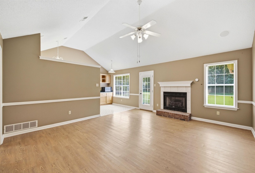 272 WELLINGTON WAY, Atoka, Tennessee 38004, 3 Bedroom Bedrooms, 6 Room Rooms,2 BathroomBathrooms,Residential,For Sale,WELLINGTON,0,10228864