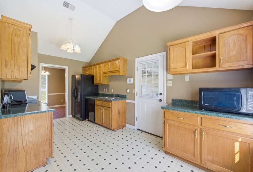 272 WELLINGTON WAY, Atoka, Tennessee 38004, 3 Bedroom Bedrooms, 6 Room Rooms,2 BathroomBathrooms,Residential,For Sale,WELLINGTON,0,10228864