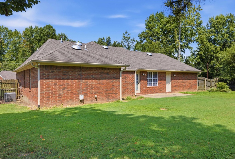 272 WELLINGTON WAY, Atoka, Tennessee 38004, 3 Bedroom Bedrooms, 6 Room Rooms,2 BathroomBathrooms,Residential,For Sale,WELLINGTON,0,10228864