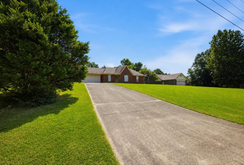 272 WELLINGTON WAY, Atoka, Tennessee 38004, 3 Bedroom Bedrooms, 6 Room Rooms,2 BathroomBathrooms,Residential,For Sale,WELLINGTON,0,10228864