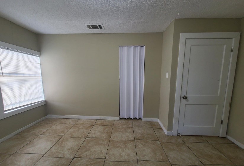 731 FLYNN RD, Memphis, Tennessee 38109, 3 Bedroom Bedrooms, 6 Room Rooms,2 BathroomBathrooms,Residential,For Sale,FLYNN,0,10228865
