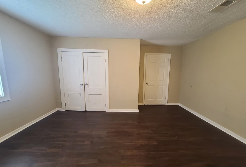 731 FLYNN RD, Memphis, Tennessee 38109, 3 Bedroom Bedrooms, 6 Room Rooms,2 BathroomBathrooms,Residential,For Sale,FLYNN,0,10228865