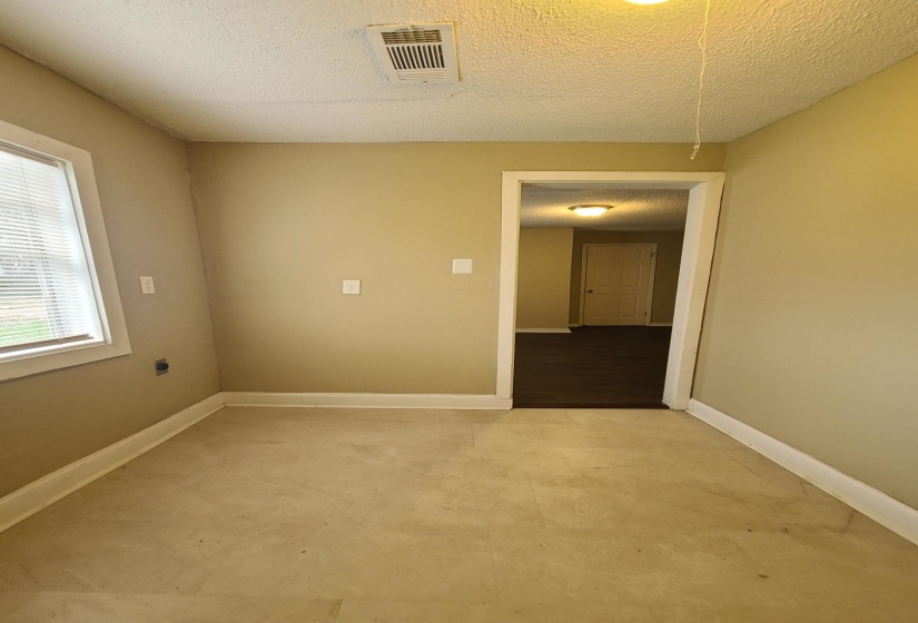 731 FLYNN RD, Memphis, Tennessee 38109, 3 Bedroom Bedrooms, 6 Room Rooms,2 BathroomBathrooms,Residential,For Sale,FLYNN,0,10228865