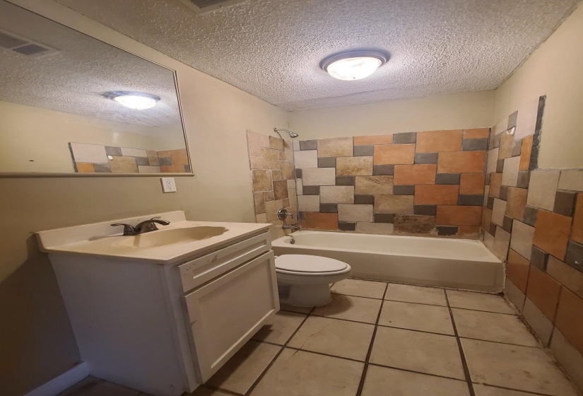 731 FLYNN RD, Memphis, Tennessee 38109, 3 Bedroom Bedrooms, 6 Room Rooms,2 BathroomBathrooms,Residential,For Sale,FLYNN,0,10228865