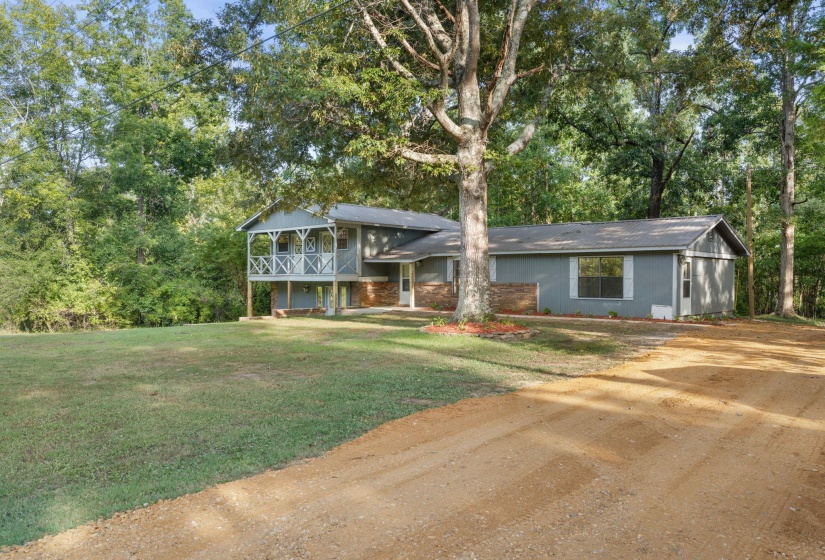 685 COUNTY ROAD 231 RD, Iuka, Mississippi 38852, 4 Bedroom Bedrooms, 15 Room Rooms,3 BathroomBathrooms,Residential,For Sale,COUNTY ROAD 231,0,10228866