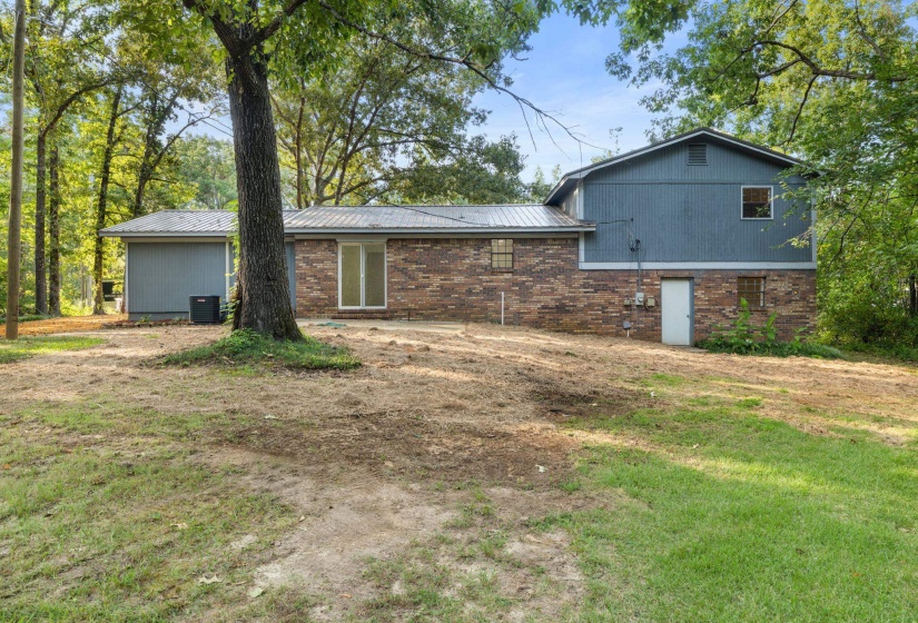 685 COUNTY ROAD 231 RD, Iuka, Mississippi 38852, 4 Bedroom Bedrooms, 15 Room Rooms,3 BathroomBathrooms,Residential,For Sale,COUNTY ROAD 231,0,10228866