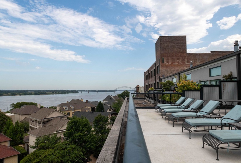 505 TENNESSEE ST, Memphis, Tennessee 38103, 1 Bedroom Bedrooms, 3 Room Rooms,1 BathroomBathrooms,Residential,For Sale,TENNESSEE,0,10228878