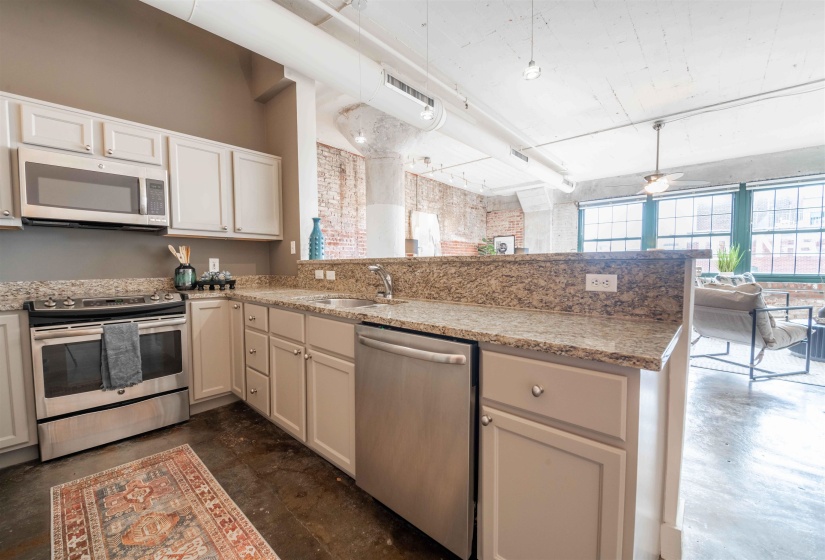 505 TENNESSEE ST, Memphis, Tennessee 38103, 1 Bedroom Bedrooms, 3 Room Rooms,1 BathroomBathrooms,Residential,For Sale,TENNESSEE,0,10228878
