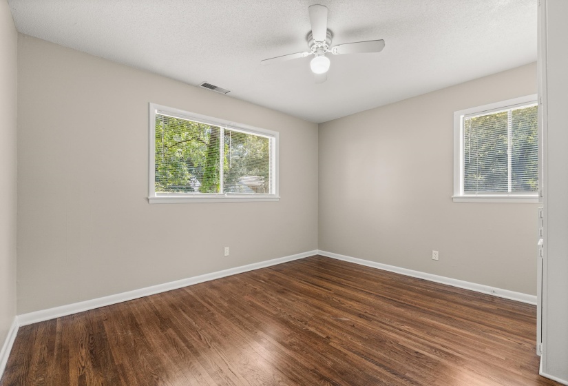 3018 SCOTLAND RD, Memphis, Tennessee 38128, 4 Bedroom Bedrooms, 9 Room Rooms,2 BathroomBathrooms,Residential,For Sale,SCOTLAND,0,10228879