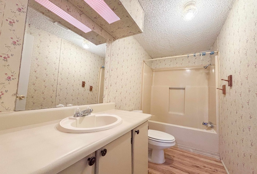 471 MILTON RD, Millington, Tennessee 38053, 3 Bedroom Bedrooms, 6 Room Rooms,2 BathroomBathrooms,Residential,For Sale,MILTON,0,10228881