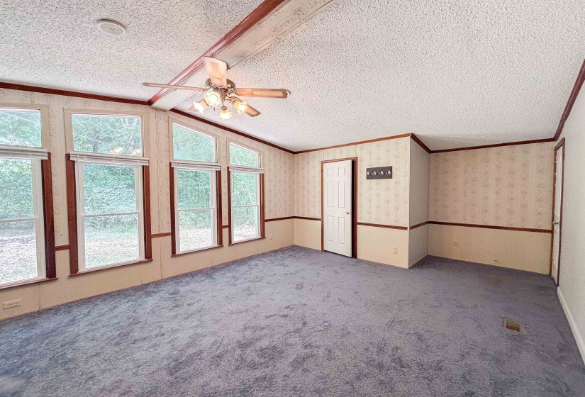 471 MILTON RD, Millington, Tennessee 38053, 3 Bedroom Bedrooms, 6 Room Rooms,2 BathroomBathrooms,Residential,For Sale,MILTON,0,10228881