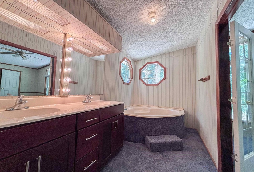 471 MILTON RD, Millington, Tennessee 38053, 3 Bedroom Bedrooms, 6 Room Rooms,2 BathroomBathrooms,Residential,For Sale,MILTON,0,10228881