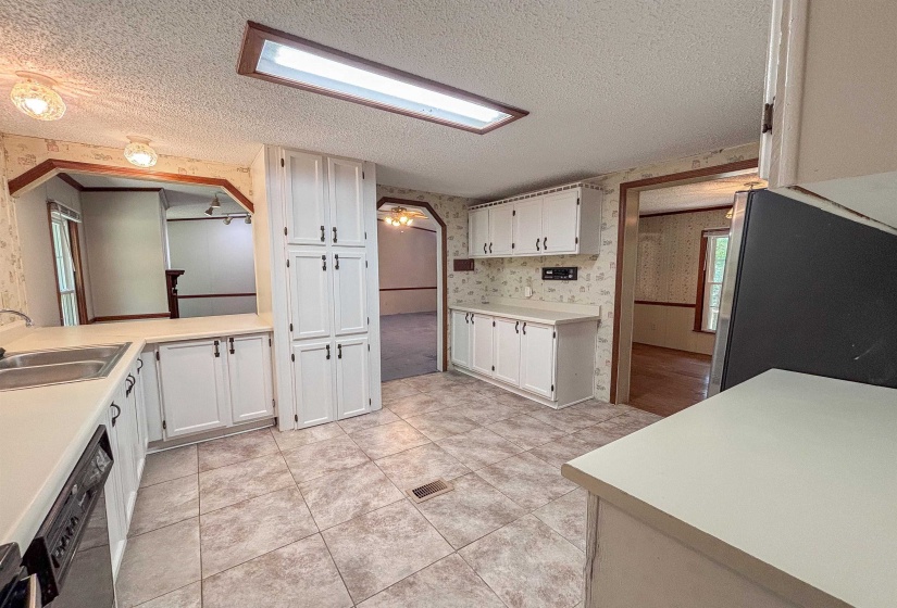 471 MILTON RD, Millington, Tennessee 38053, 3 Bedroom Bedrooms, 6 Room Rooms,2 BathroomBathrooms,Residential,For Sale,MILTON,0,10228881