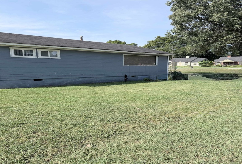 1092 EVERGREEN ST, Memphis, Tennessee 38107, 3 Bedroom Bedrooms, 0 ,2 BathroomBathrooms,Duplexes,For Sale,EVERGREEN,0,10228912