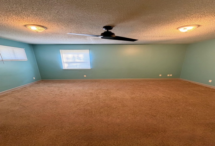 1092 EVERGREEN ST, Memphis, Tennessee 38107, 3 Bedroom Bedrooms, 0 ,2 BathroomBathrooms,Duplexes,For Sale,EVERGREEN,0,10228912