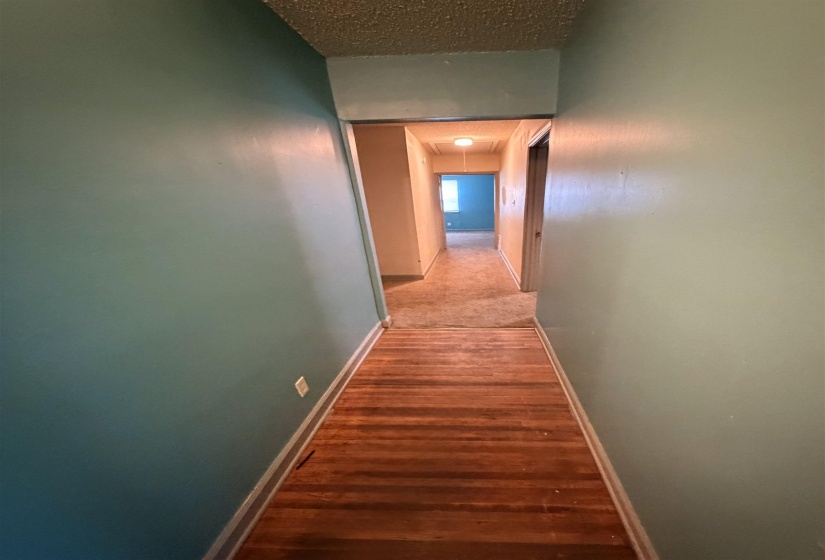 1092 EVERGREEN ST, Memphis, Tennessee 38107, 3 Bedroom Bedrooms, 0 ,2 BathroomBathrooms,Duplexes,For Sale,EVERGREEN,0,10228912
