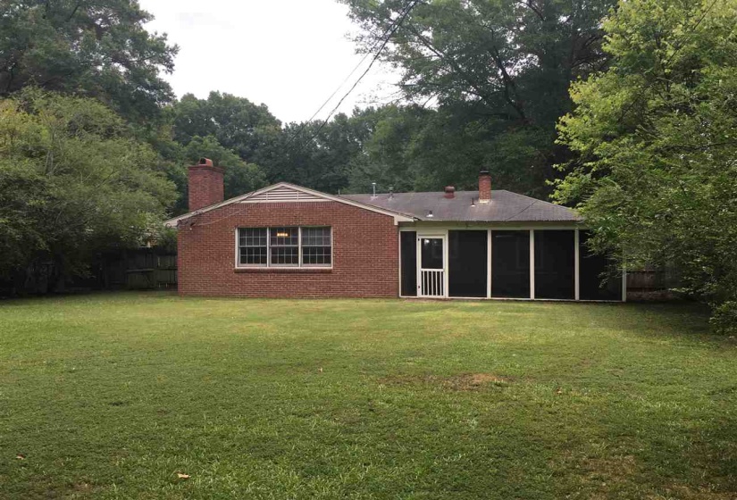 1185 PERKINS TER, Memphis, Tennessee 38117, 4 Bedroom Bedrooms, 9 Room Rooms,2 BathroomBathrooms,Rental Properties,For Sale,PERKINS,0,10228916