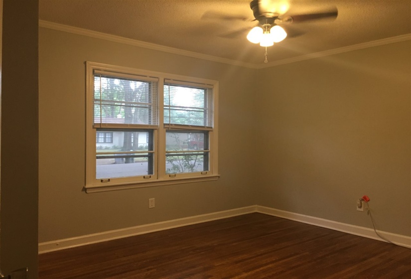 1185 PERKINS TER, Memphis, Tennessee 38117, 4 Bedroom Bedrooms, 9 Room Rooms,2 BathroomBathrooms,Rental Properties,For Sale,PERKINS,0,10228916
