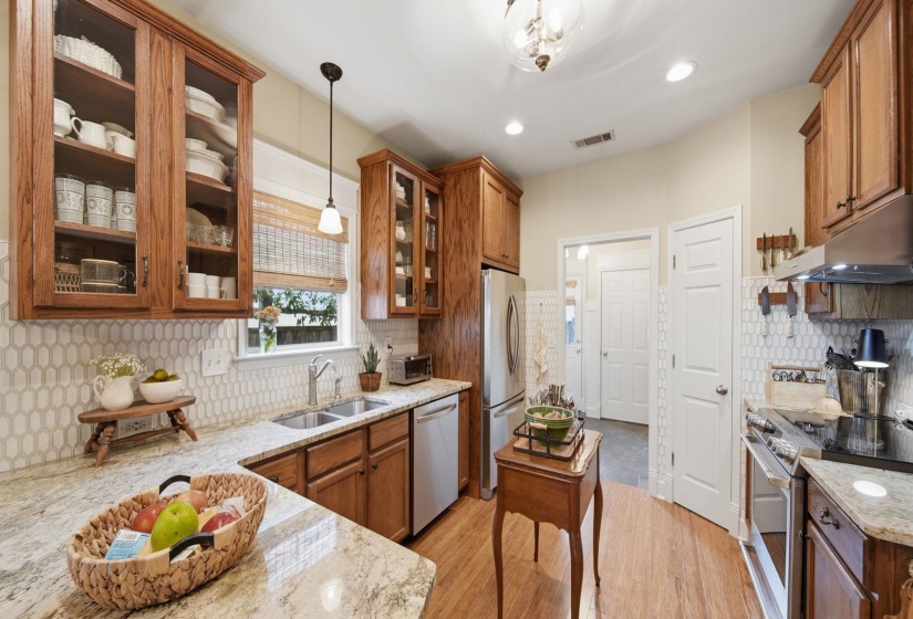 1164 MISTY ISLE DR, Memphis, Tennessee 38103, 3 Bedroom Bedrooms, 3 Room Rooms,2 BathroomBathrooms,Rental Properties,For Sale,MISTY ISLE,0,10228927